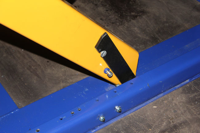 таблица подъема склада 1300x850mm неподвижная с подниматься груза наклона