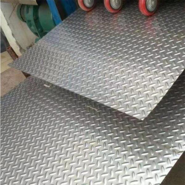 316L Diamond Stainless Steel Chequered Plate 8K Anti Skid Floor Sheet