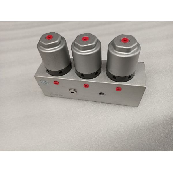 Cleaning Vehicle Water Discharge Valve Highly Precise Plug In Valve Assembly