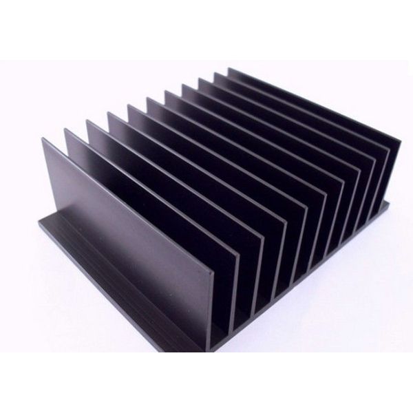 6005, 6060 анодировали алюминиевые профили штранг-прессования Heatsink для охладителя медицинского оборудования/C.P.U.