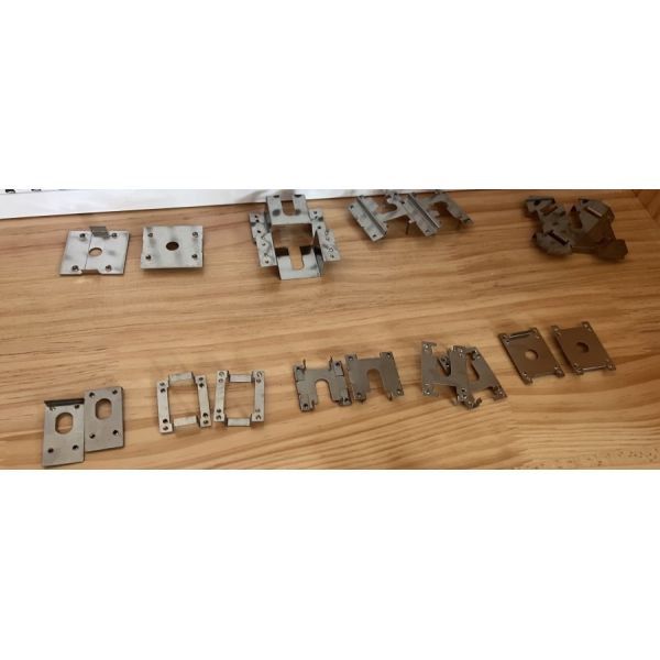 Солнечные фотоэлектрические вспомогательные аксессуары Заземление Проводящая пластина Молниеносная уплотнитель