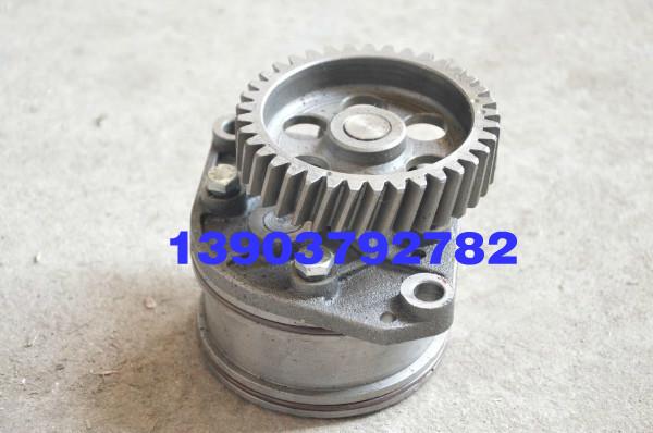 YTO tractor  4wc oil pump (with four-cylinder diesel engine)