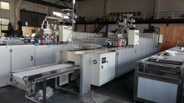 PD300 Double Head Chocolate Pouring Machine Chocolate Making Equipment Machinery Chocolate Depositing Machine Line