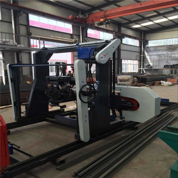 Woodd Cutting Diesel Portable Sawmill for sale, Horizontal Saw Machines, Wood bandsaw