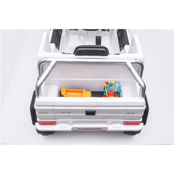 Шесть колес 12v 24v батарейки работают на электрическом автомобиле с передовыми технологиями