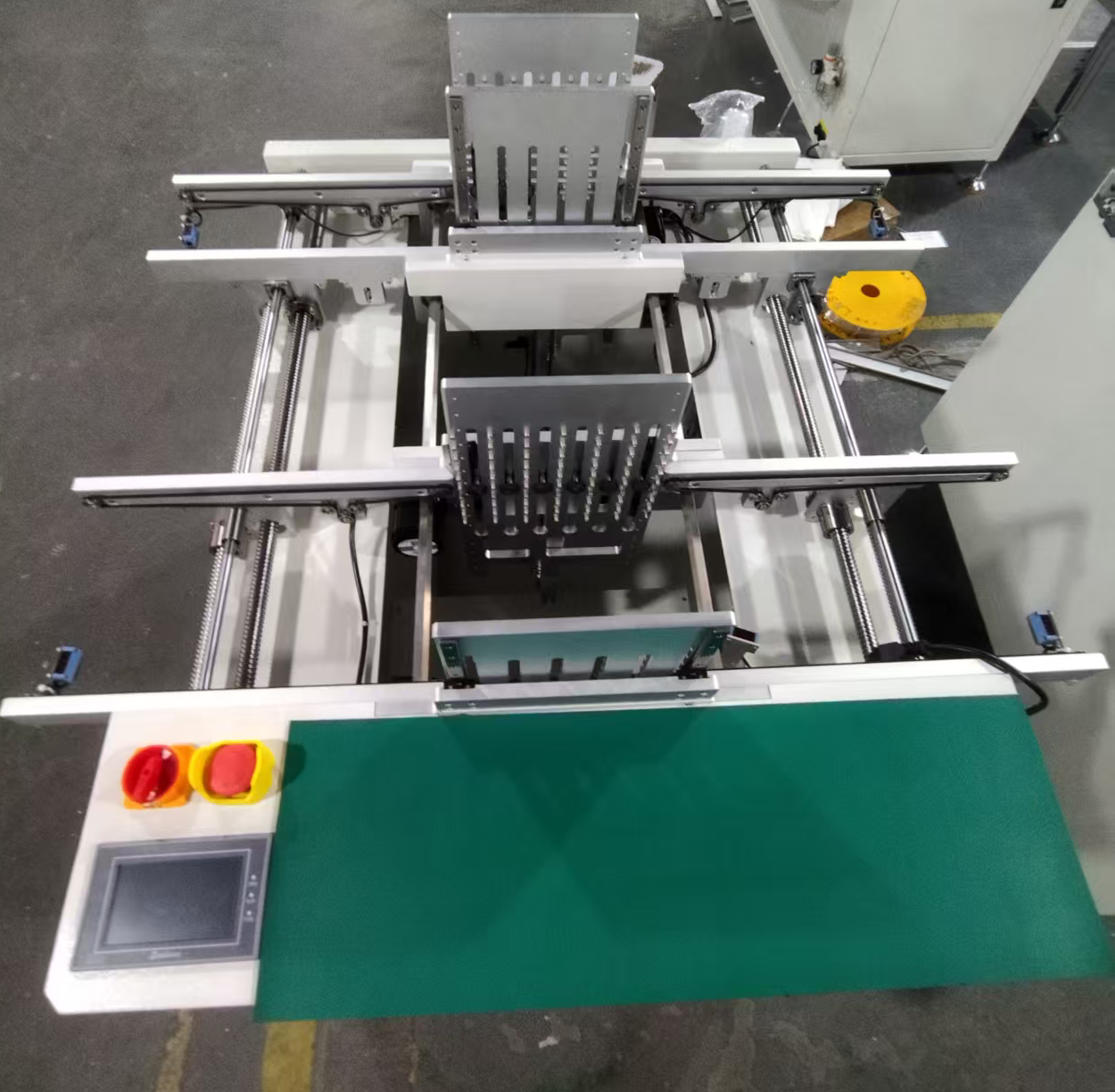 Fully Automated SMT Production Line with High-Precision Placement and Intelligent Temperature-Controlled Soldering for PCB Assembly