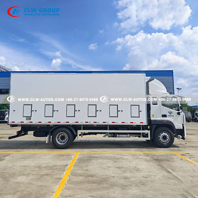 Foton 6.8m Insulated Poultry Transport Truck for 40,000-60,000 Day-Old Chicks