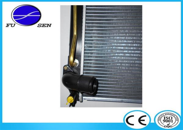 Engine Cooling System Toyota Car Radiator Replacement PA 675*478*26mm