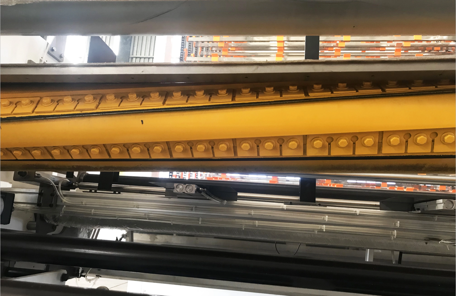 Dot Embossing Type Four Layers Buffer Continuously Glued Lamination Kitchen Towel Tissue Making Machine