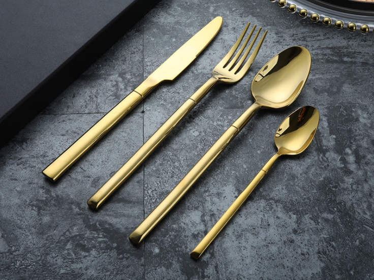 China Supplier Stainless Steel Tableware/Gold Cutlery Set/Flatware/Kitchen Household