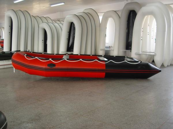 Full Colors Inflatable Sport Boat 86 KG 410 Cm Folding Sailing Boat For Patrolling