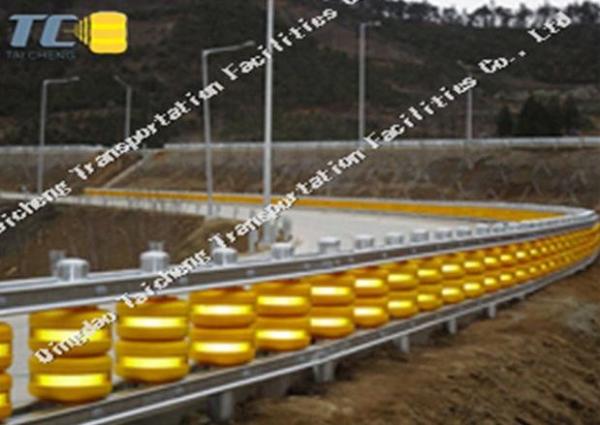 High Speed Highway Road Rolling Guardrail Barrier Anti Impact EVA Foam Material