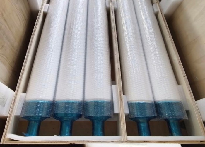 High Temperature Resistant Fused Silica Ceramic Roller For Glass Furnace