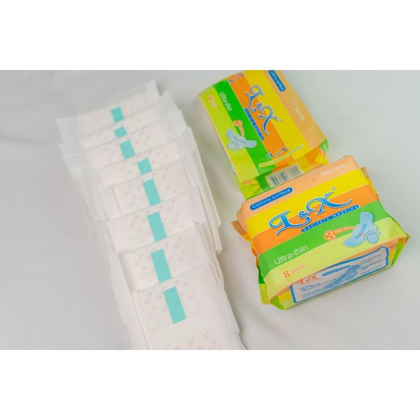Fan Shape Women Sanitary Napkins Customization Comfortable Breathable Feminine Hygiene Pads for Long Lasting Protection