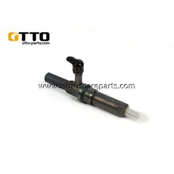 8-94392058-0 Isuzu Nozzle Assembly FVR34 For 6HK1 Engine / Isuzu Excavator Parts