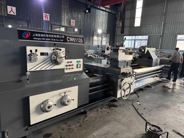 Powerful Heavy Duty Lathe CW61125 Big Spindle Bore 130mm Ordinary Horizontal Engine Lathe
