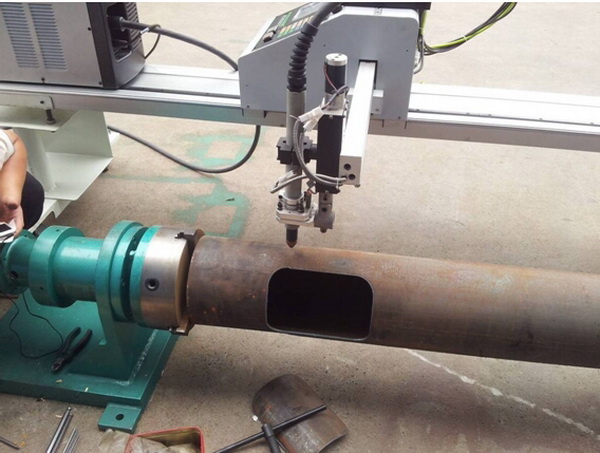 Гальванизированный автомат для резки плазмы CNC производственной линии Поляка уличного света