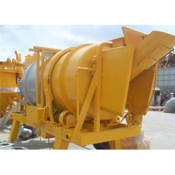 8 TPH Mobile Double Drum Asphalt Mixing Plant With 300kgs Feeder Hopper Capacity