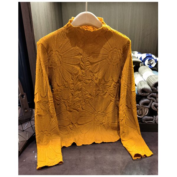 Japanese Pleated Stand Collar Long Sleeve T-shirt Top Printed Pleated Embodying Pleated Process Makes Flower Fashionable
