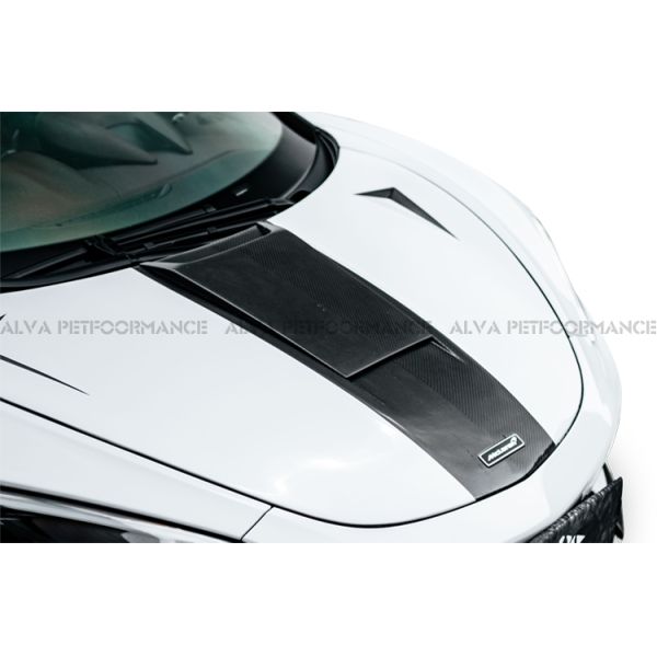 Replacement Dry Carbon Fiber Body Kits For McLaren GT Featuring Front Lip Side Skirts Rear Diffuser Rear Wing Trunk Lid