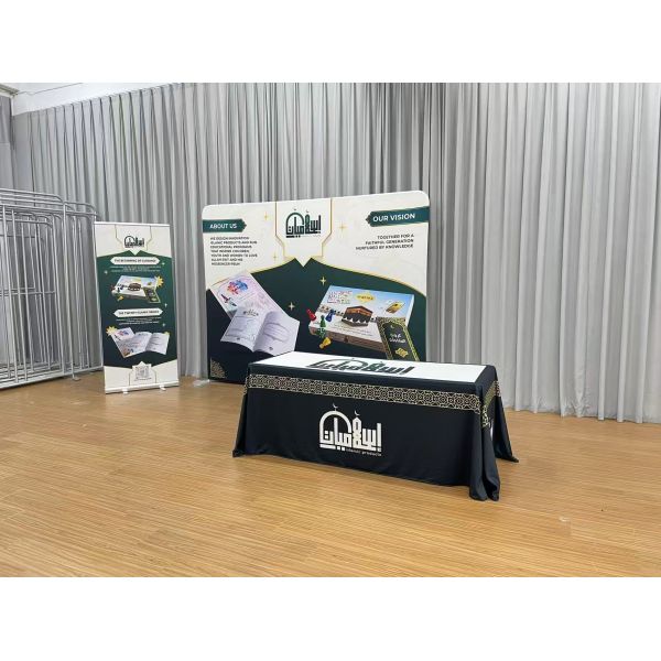 10x10ft Custom Trade Show Booth Display For Corporate Branding