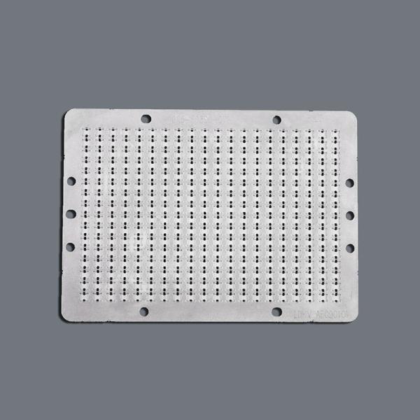 Láminas de aluminio grabadas químicamente y blindaje EMI/RFI