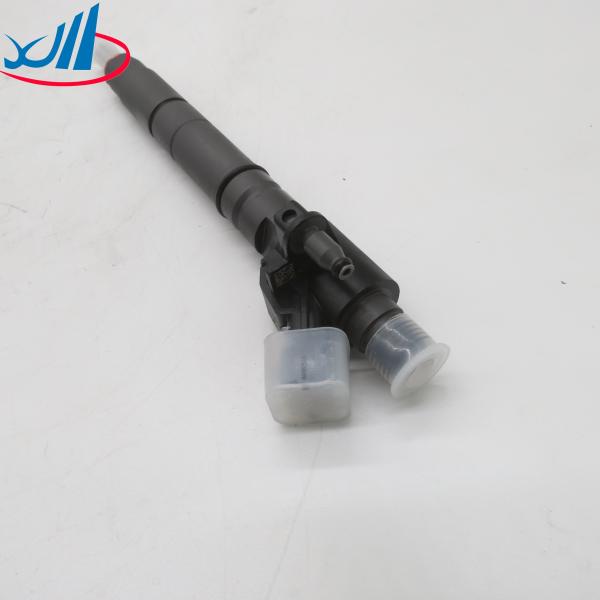 Auto Parts Diesel Fuel Injector Nozzle 0445115064 Common Rail Injector For Mercedes Benz