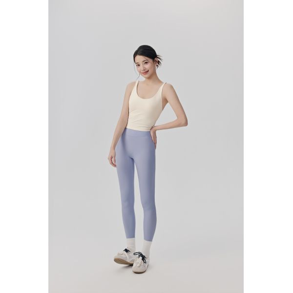 Premium Seamless Yoga Leggings for Women High Waist Stretch Workout Pants in Black for Gym and Fitness