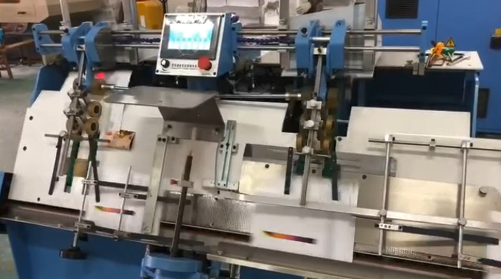Automatic End Sheet Pasting Paper Inserting Machine With Double Sheets Missing Sheets Detection