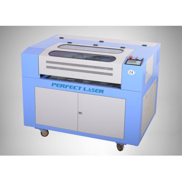 Гравировальный станок лазера СО2 настольного компьютера используемый домом небольшой для резины штемпеля деревянной акриловой