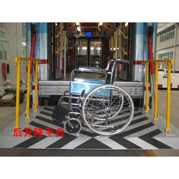 5800mm Electric Ambulift Airport Ground Support Equipment