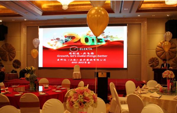 SMD2121 Indoor Full Color LED Display 576x576mm , P3 stage rental led display 64x64 dots
