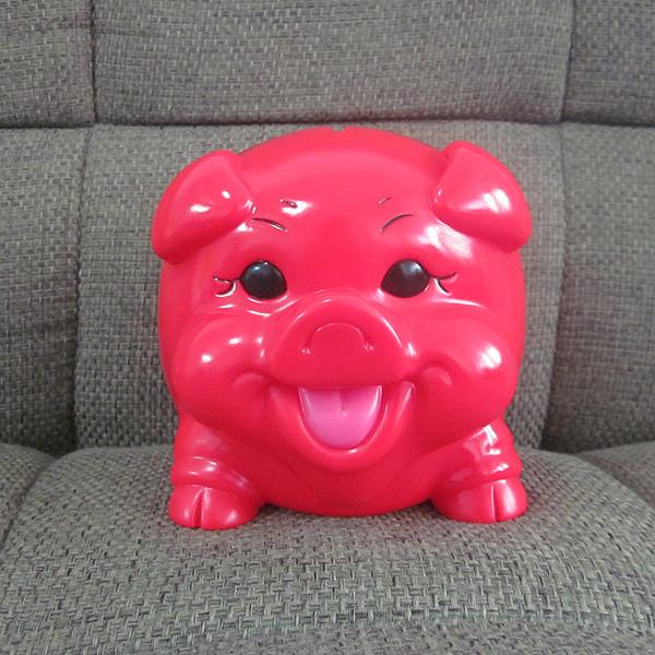 Happy red pig PVC piggy bank money box promotional gift items made in shenzhen