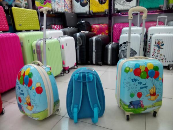 cheap popular 2014 new egg shaped kids backpacks bag in baigou baoding hebei China Factory
