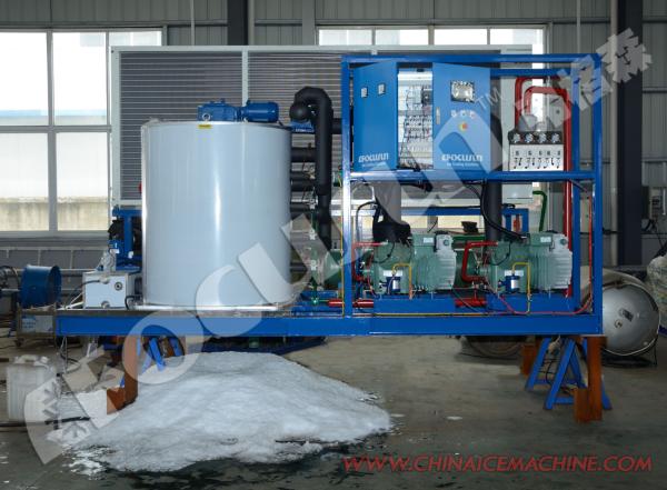 Venda direta por máquina de gelo em flocos de 10 T com modo de arrefecimento A/W e tensão 380v/50hz/3p
