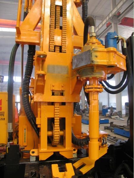 Crawler Mounted Water Well Drilling Rig SNR-350B Drilling With Air Compressor Or Mud Pump