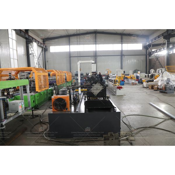 Ud/CD/Uw/Cw Stud and Track Roof Sheet Tile Roll Forming Machinery Making Machine