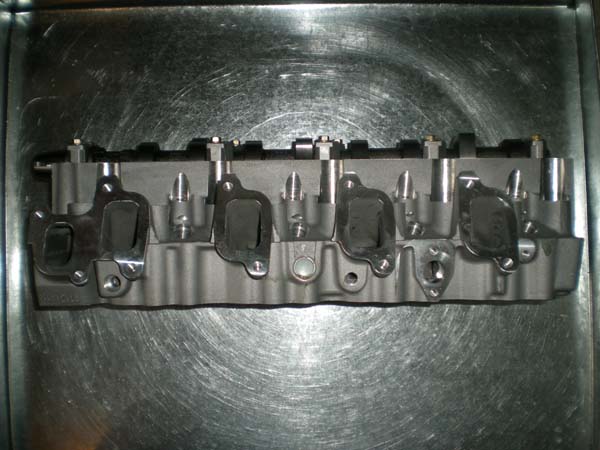 Steel Complete Cylinder Head 11101-79266 11101-79287 11101-79275 For TOYOTA 3RZ 3RZ-FE Engine