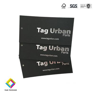 Etiquetas de roupas Tag de pendurar Etiquetas de roupas personalizadas Cartão preto em relevo Tags de pendurar