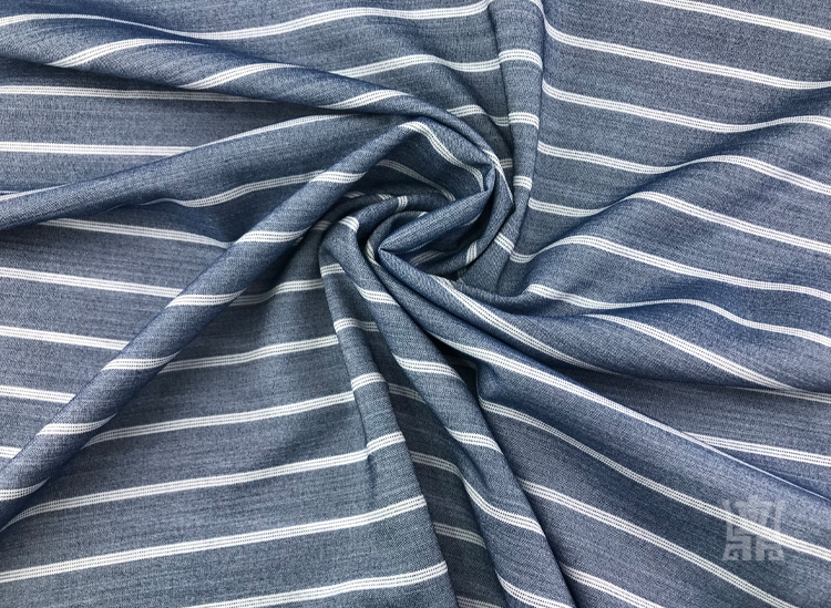 пряжа 180gsm голубая и белая нашивки ткани вискозы вискозы покрасила тип TR