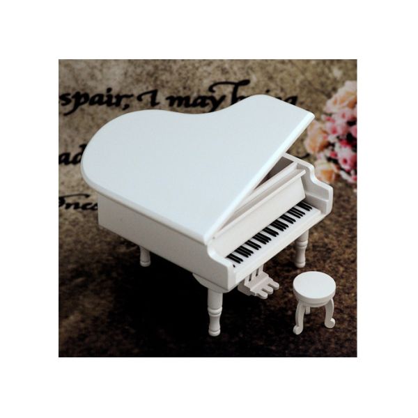 Home Decoration Wooden Crafted Gifts Piano / Wooden Music Box For Birthday Gift