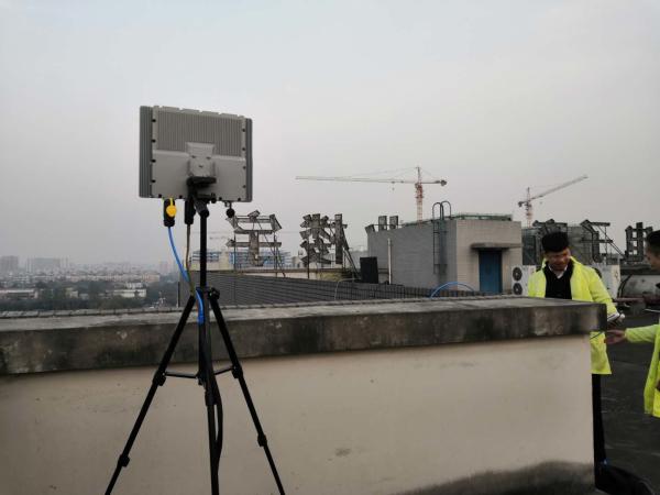 Balayage de phase de fréquence de bande x d'équipement de terrorisme de compteur de degré de sécurité de radar