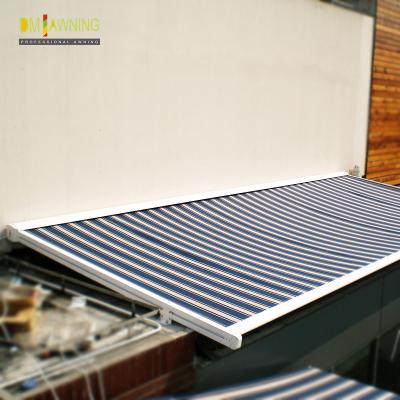 Área de conservação de energia elétrica Área de luz do céu Área de alumínio retrátil