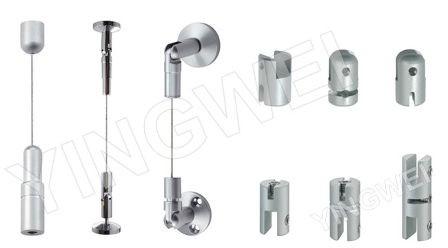 Сатинировка заканчивая двойные, который встали на сторону элементы системы смертной казни через повешение изображения стены струбцины