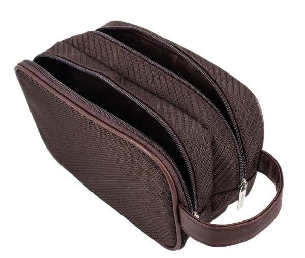 Luxury Promotional Toiletry Bag Polyester Material Made With Custom Logo