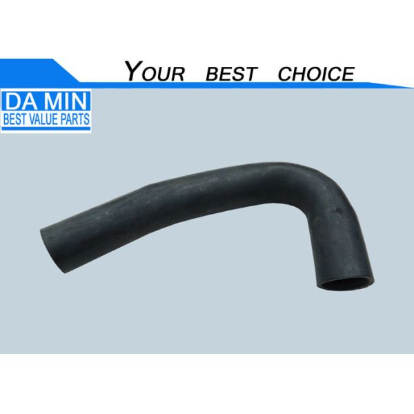 NQR de goma negro del NPR de la curva de tubo 8980064520 8 toneladas del cargo del camión del radiador de tubo de agua superior