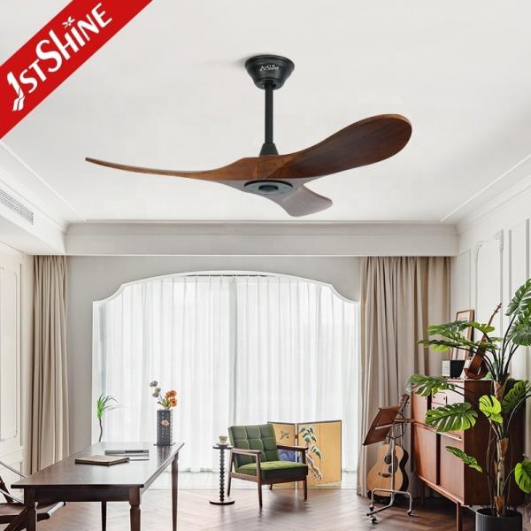 Função destacada Ventilador de teto 42 polegadas com três lâminas de madeira maciça e motor DC