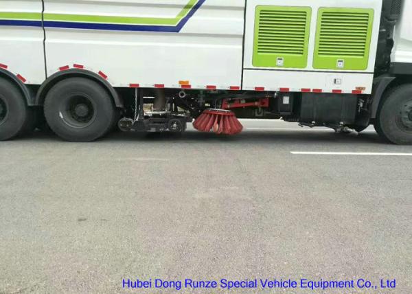 KL 6x4 LHD / RHD Road Sweeper Truck , Mechanical Street Sweeper for Washing