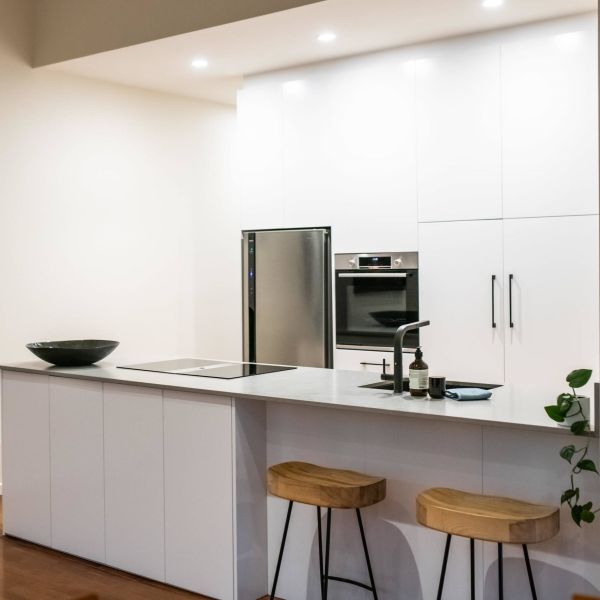 Hot Sale Kitchen Cabinet Modern Lacquer Plywood Kitchen Cabinet Design