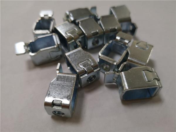Emboutissage de précision en métal pour pince de bornier M2.5 M3 M5 M6